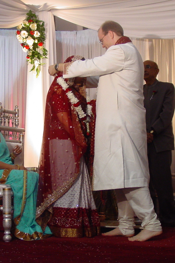Exchange of garlands